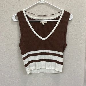 L.A. Hearts cropped sweater vest, size small, brown with white strips